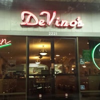 Photo taken at DeVino&amp;#39;s Pizza &amp;amp; Pasta by Mike S. on 8/14/2013