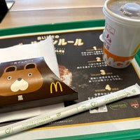 Photo taken at McDonald&amp;#39;s by NAOKI M. on 11/10/2022