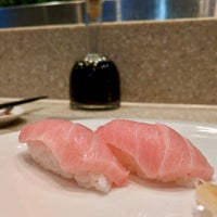 Foto diambil di Tomo Japanese Restaurant oleh Marco G. pada 4/13/2017