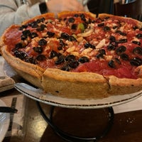 10/30/2021 tarihinde Roderick P.ziyaretçi tarafından Patxi&amp;#39;s Pizza'de çekilen fotoğraf
