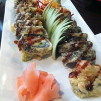 Foto diambil di Tasty Thai &amp; Sushi oleh Carie K. pada 3/29/2013
