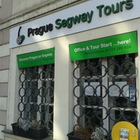 รูปภาพถ่ายที่ Prague Segway Tours โดย Martin P. เมื่อ 4/15/2013