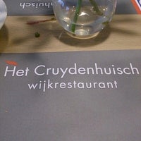 Foto tomada en Het Cruydenhuisch | Wijkrestaurant  por Ont_Daantje el 7/6/2013