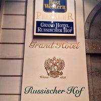 Foto diambil di Best Western Premier Grand Hotel Russischer Hof oleh Andreas R. pada 2/4/2014