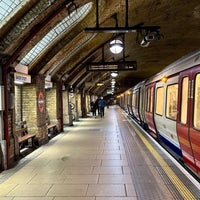 Photo taken at Baker Street London Underground Station by Saad Q ✔️ on 4/29/2024