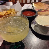 12/17/2014 tarihinde Gina B.ziyaretçi tarafından El Jaripeo Mexican Restaurant-Little Chute'de çekilen fotoğraf