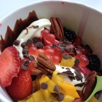 Photo taken at FroYo by Elina R. on 7/7/2013