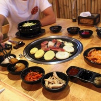7/31/2018 tarihinde Seoul Vibe Korean Restaurantziyaretçi tarafından Seoul Vibe Korean Restaurant'de çekilen fotoğraf