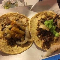 Photo taken at Tacos Marvichi by Victor A. on 8/19/2017