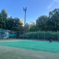 Photo taken at Hibiya Park Tennis Court by Kimiyo N. on 9/25/2022
