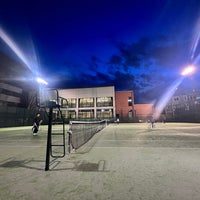 Photo taken at テニスコート by Kimiyo N. on 3/21/2022