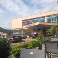 Foto tirada no(a) Spa Resort Sanssouci por Nawaf em 8/20/2019