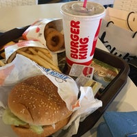 Photo taken at Burger King by GmzGLR . on 9/25/2021
