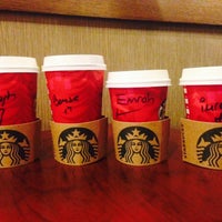 Photo taken at Starbucks by GmzGLR . on 12/20/2014