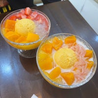 9/10/2022 tarihinde Miya L.ziyaretçi tarafından Mango Mango Dessert - Edison'de çekilen fotoğraf