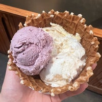 Das Foto wurde bei Jeni&amp;#39;s Splendid Ice Creams von Miya L. am 2/22/2022 aufgenommen