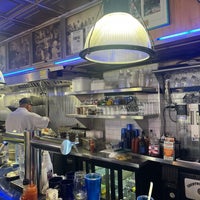 6/3/2023 tarihinde Ilene M.ziyaretçi tarafından South Street Diner'de çekilen fotoğraf