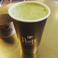 รูปภาพถ่ายที่ Peet&amp;#39;s Coffee &amp;amp; Tea โดย Hyde M. เมื่อ 9/28/2018
