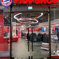 Photo taken at FC Bayern Fan-Shop by M. M on 1/7/2019