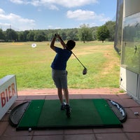 Photo taken at LinkedGolf D-RANGE Amstelborgh by Remco F. on 7/13/2018