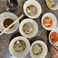 Photo taken at Rue Thong Boat Noodle by Steven K. on 8/1/2023