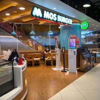 Photo taken at MOS Burger by Steven K. on 9/21/2022