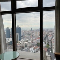 Photo taken at Istanbul Marriott Hotel by ABDULLAH. on 5/29/2024