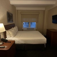10/27/2023 tarihinde Yoyo B.ziyaretçi tarafından Hotel Edison'de çekilen fotoğraf