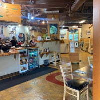 9/5/2022 tarihinde Lo H.ziyaretçi tarafından Driftwood Cafe'de çekilen fotoğraf
