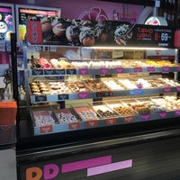 Photo taken at Dunkin’ Donuts by B_Violet on 9/26/2019