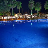 Photo taken at Lykia Park Hotels Lykia Botanika Beach &amp;amp; Fun Club by Deha N. on 9/21/2022