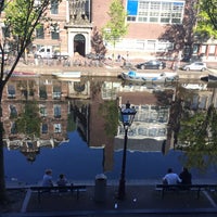 Photo taken at Stayokay Amsterdam Stadsdoelen by Екатерина А. on 5/6/2018