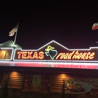 Photo taken at Texas Roadhouse by Becky B. on 11/16/2015