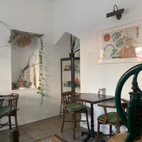 รูปภาพถ่ายที่ Pelo Cafe โดย Lama เมื่อ 8/14/2019