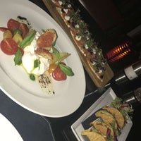 Foto scattata a Boa Steakhouse Abu Dhabi da Lama il 7/20/2017