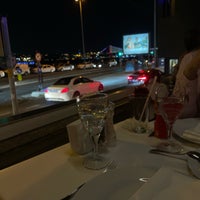 Photo taken at Akıntı Burnu Restaurant by العنود.. on 6/21/2023