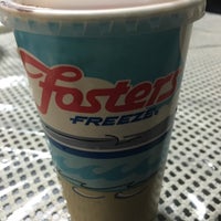Photo taken at Fosters Freeze by Mk3 Cool j on 8/20/2016