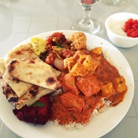 รูปภาพถ่ายที่ Taste of India โดย Meghan M. เมื่อ 3/9/2014