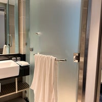 Holiday Inn Express Bangkok Soi Soonvijai Hotel In Huai Khwang