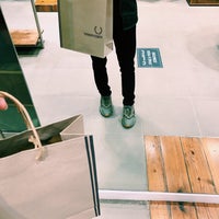 Photo taken at Fred Perry Authentic Shop by IBRAHIM on 7/2/2020