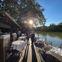Photo taken at The Loeb Boathouse by Gabriele M. on 10/9/2022