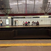 Photo taken at MTA Subway - Roosevelt Island (F) by Gabriele M. on 10/10/2022