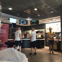 Photo taken at McDonald&amp;#39;s &amp;amp; McCafé by Mi Lano on 8/29/2019