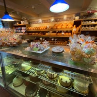Das Foto wurde bei Copenhagen Bakery &amp;amp; Café von Mi Lano am 10/17/2023 aufgenommen