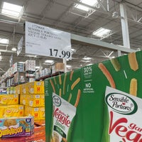 Photo taken at Costco by Annie K. on 9/15/2023