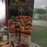 1/18/2016 tarihinde Greg B.ziyaretçi tarafından Boca&amp;#39;s Best Pizza Bar'de çekilen fotoğraf