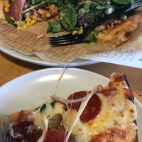 4/14/2017にMinh-Kiet C.がMod Pizzaで撮った写真