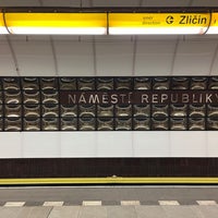 Photo taken at Metro =B= Náměstí Republiky by 𝚝𝚛𝚞𝚖𝚙𝚎𝚛 . on 12/8/2023