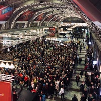 Photo taken at Stockholm Central Railway Station by 𝚝𝚛𝚞𝚖𝚙𝚎𝚛 . on 12/4/2018