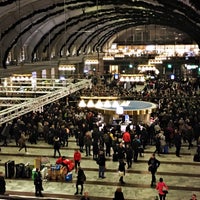 Photo taken at Stockholm Central Railway Station by 𝚝𝚛𝚞𝚖𝚙𝚎𝚛 . on 11/10/2016